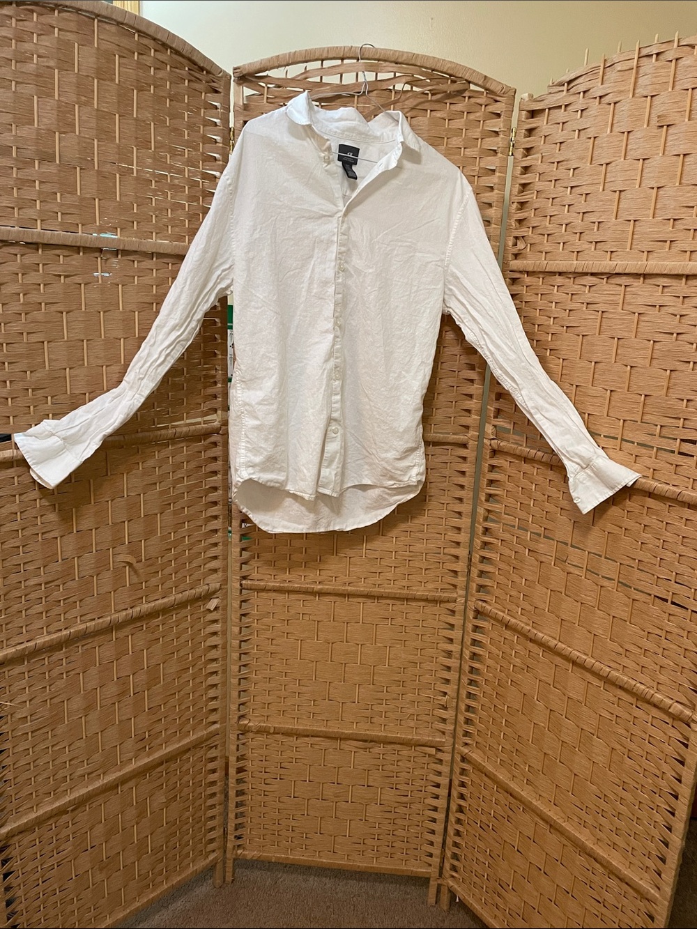 H&M White Button-Up Shirt